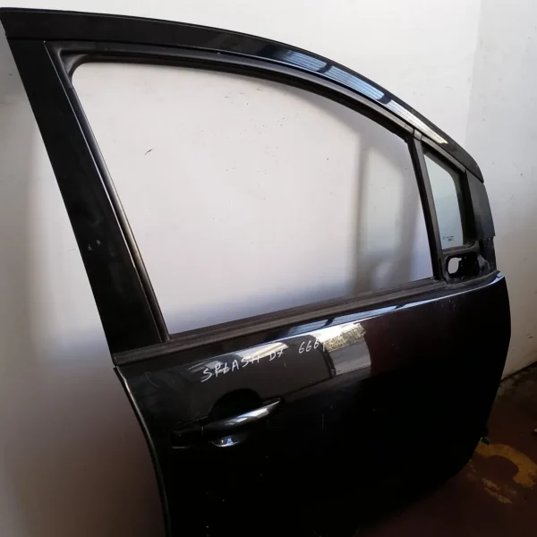 Porta anteriore destra Suzuki Splash (2008 – 2015) 1.0 48 KW benzina 6800151K00000 K10B