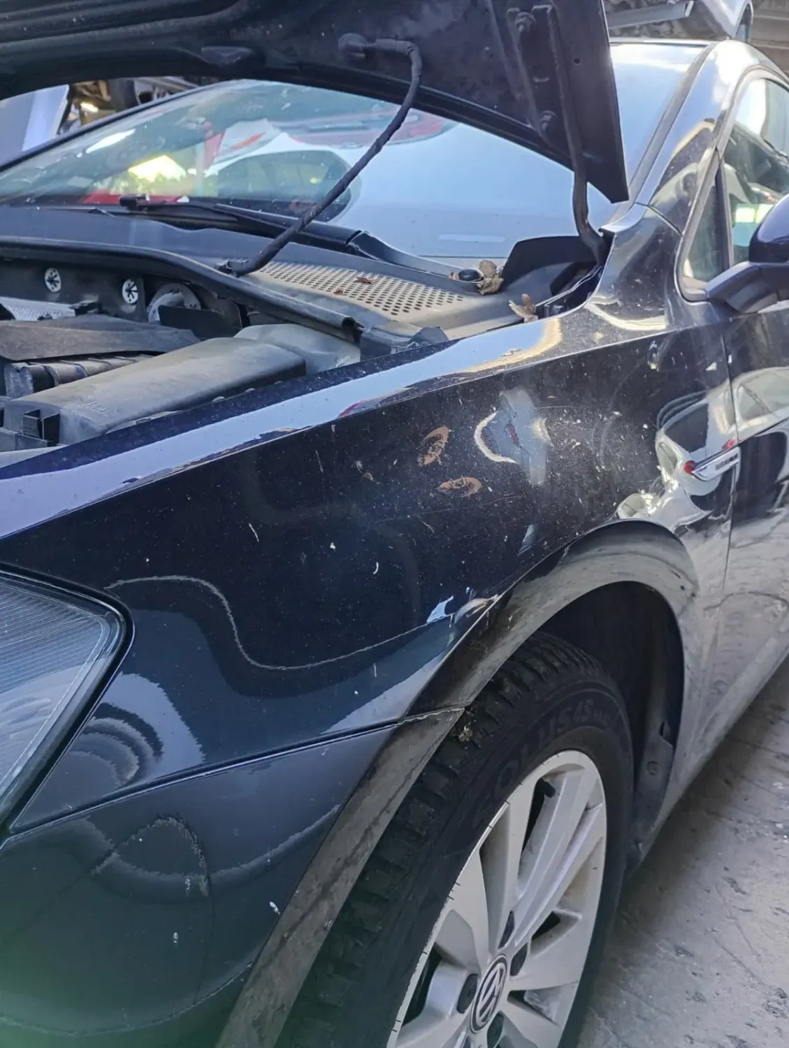 Parafango anteriore sinistro Volkswagen Golf (2012 – oggi) 1.4 81 KW benzina/metano 5G0821105A CPW