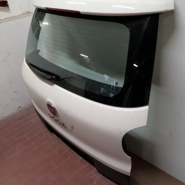 Portellone post. Fiat 500l (2012 – 2018) 1.3 62 KW diesel 1689787080 199B4000