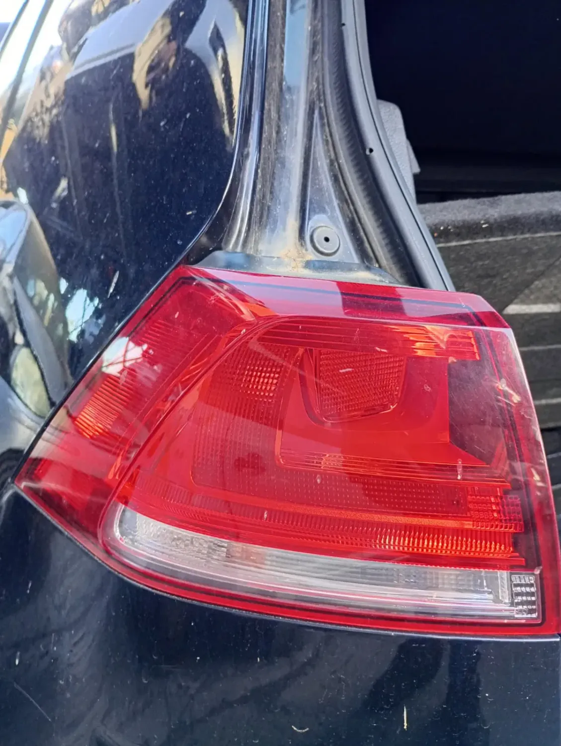 Faro posteriore est. sinistro Volkswagen Golf (2012 – oggi) 1.4 81 KW benzina/metano 5G0945095M CPW