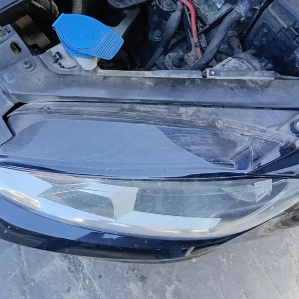 Faro ant. sinistro Volkswagen Golf (2012 – oggi) 1.4 81 KW benzina/metano 5G1941005E CPW