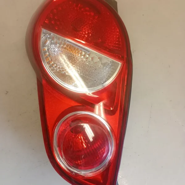 Faro posteriore sinistro Chevrolet daewoo Spark (2010 – 2015) 1.0 50 KW benzina 95214445 B10D1