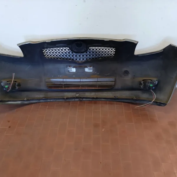 Paraurti anteriore Toyota Yaris (2005 – 2012) 1.4 66 KW diesel 521190D977 1ND TV