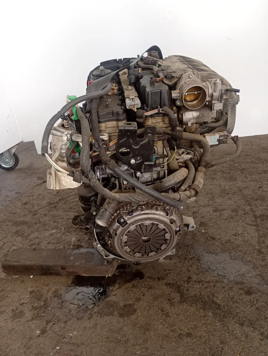 Motore completo Peugeot 207 (2006 – 2009) 1.4 65 KW benzina KFU