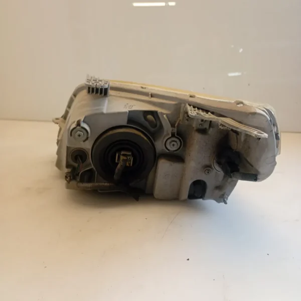 Faro ant. destro Chevrolet daewoo Aveo (2008 – 2012) 1.2 62 KW benzina 96650755 B12D1
