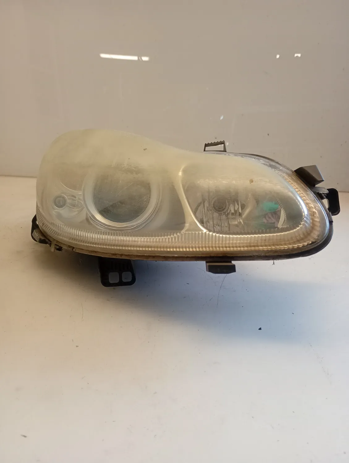 Faro ant. destro Smart Fortwo (2007 – 2011) 1.0 52 KW benzina A4518200259 3B21