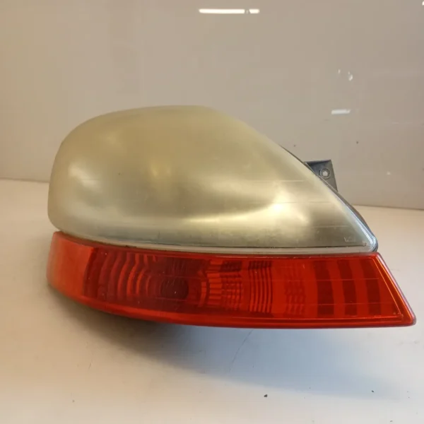 Faro ant. destro Renault Trafic (2001 – 2006) 1.9 60 KW diesel 7700311372 F9Q U7