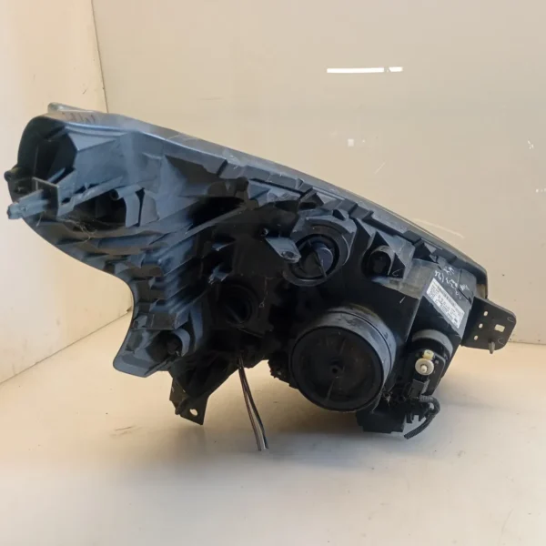 Faro ant. sinistro Opel Vivaro (2014 – 2019) 1.6 88 KW diesel 95517041 R9M D4