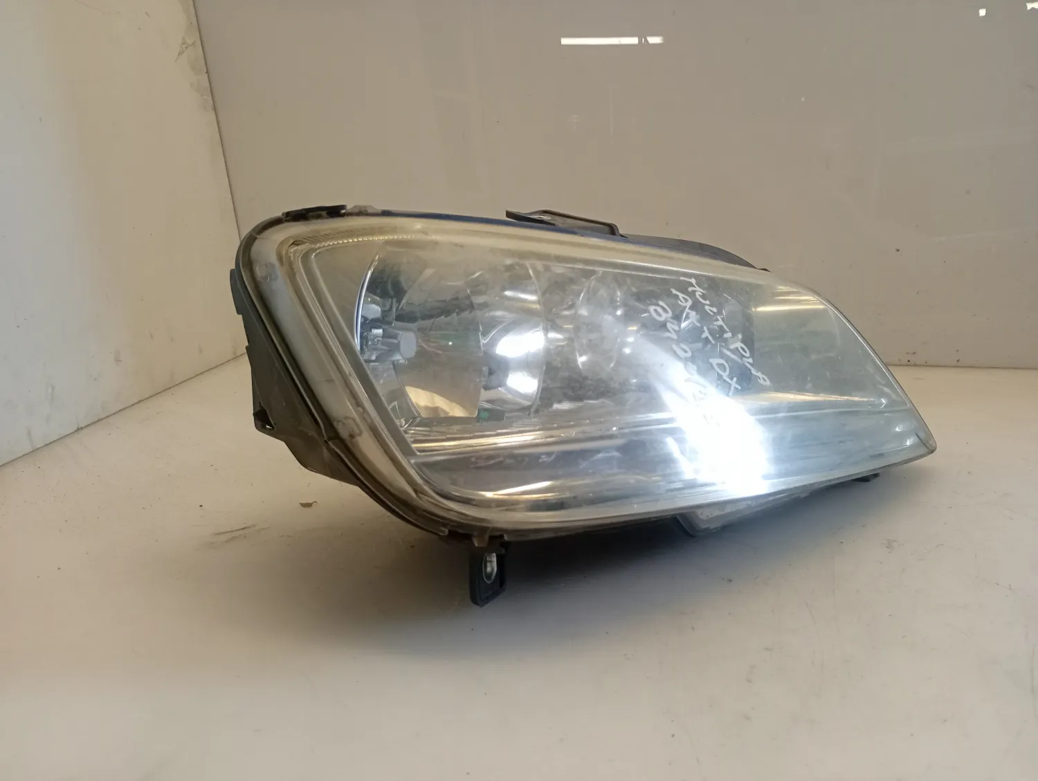 Faro ant. destro Fiat Multipla (2004 – 2012) 1.9 88 KW diesel 51780718 186A9000