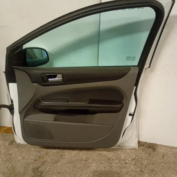 Porta anteriore sinistra Ford Focus (2008 – 2011) 1.6 85 KW 1530170 SIDA
