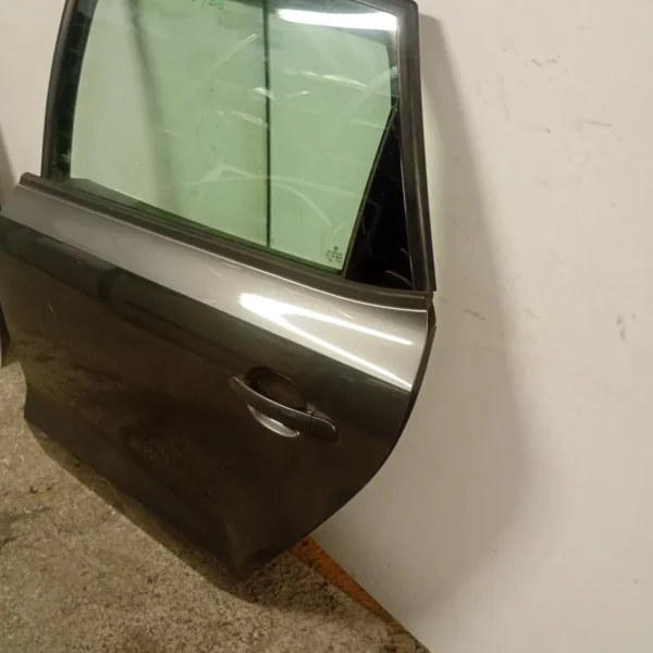 Porta posteriore sinistra Volkswagen Polo (2009 – 2014) 1.6 66 KW diesel CAY