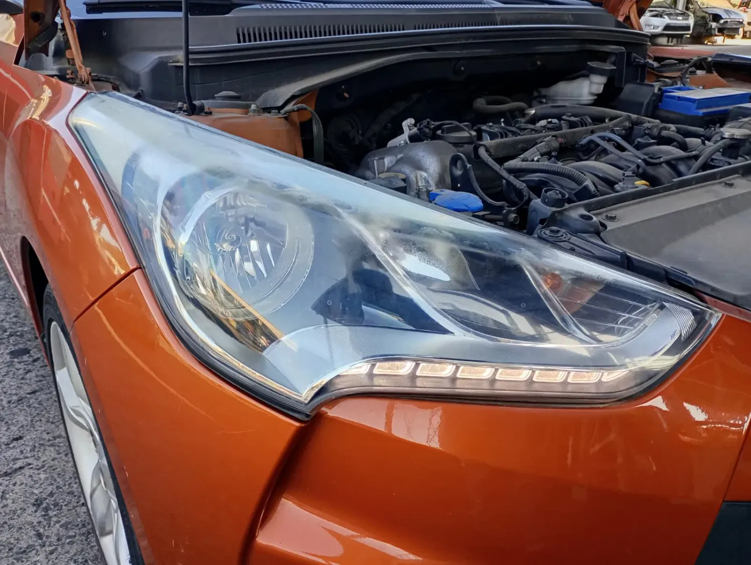 Faro ant. destro Hyundai Veloster (2011 – oggi) 1.6 103 KW benzina 921022V050 G4FD