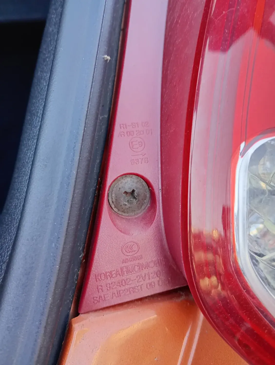 Faro posteriore destro Hyundai Veloster (2011 – oggi) 1.6 103 KW benzina 924022V120 G4FD