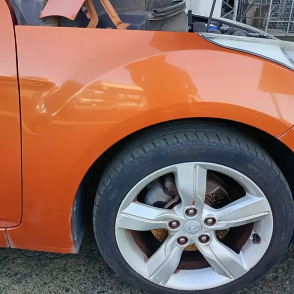 Parafango anteriore destro Hyundai Veloster (2011 – oggi) 1.6 103 KW benzina 663212V010 G4FD