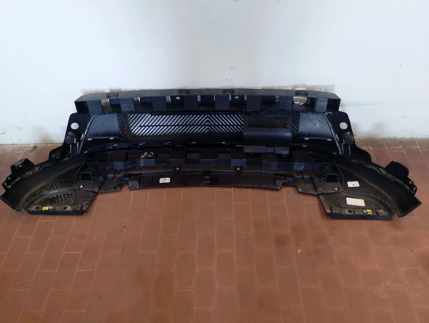 Paraurti anteriore parte inferiore Citroen C3 2026 1.2 74 KW HN09