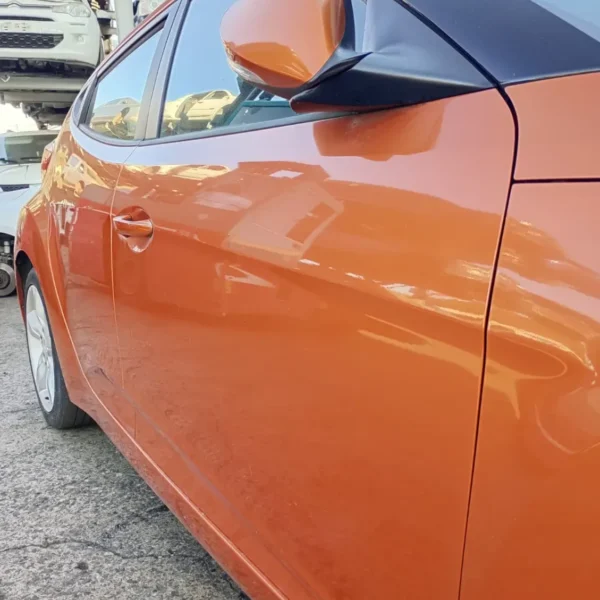 Porta anteriore destra Hyundai Veloster (2011 – oggi) 1.6 103 KW benzina 760042V010 G4FD
