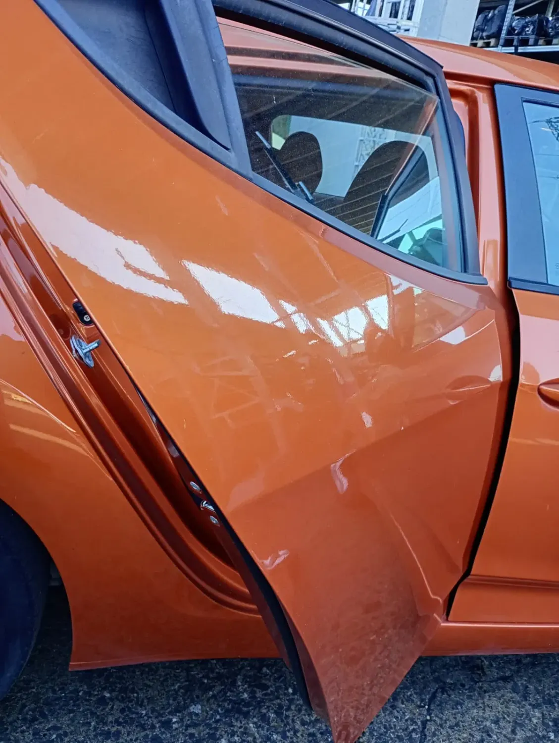 Porta posteriore destra Hyundai Veloster (2011 – oggi) 1.6 103 KW benzina 770042V020 G4FD