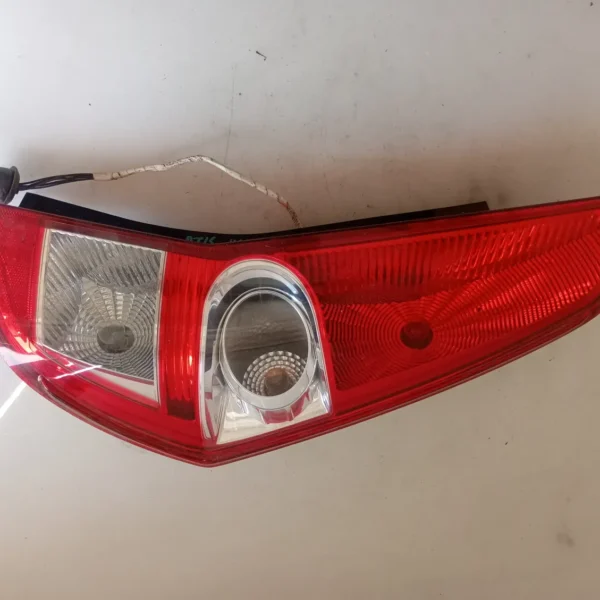 Faro posteriore destro Suzuki Splash (2008 – 2015) 1.0 50 KW benzina 3565051K00000 K10B