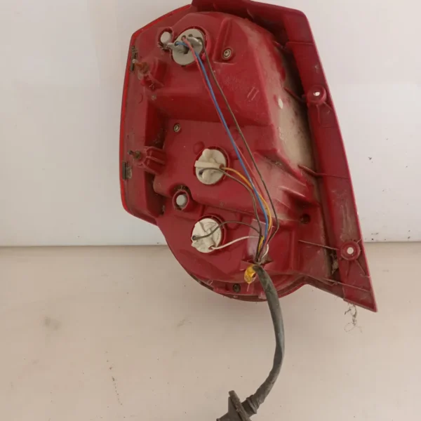 Faro posteriore destro Chevrolet daewoo Aveo (2008 – 2012) 1.2 62 KW benzina 95952067 B12D1