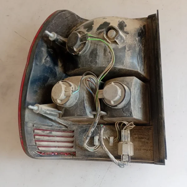 Faro posteriore destro Mitsubishi Pajero Pinin (1999 – 2006) 1.8 84 KW benzina MR496670 4G93