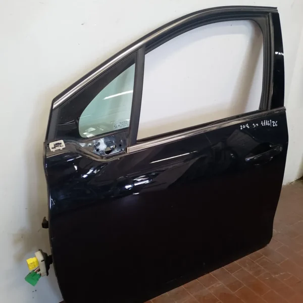 Porta anteriore sinistra Peugeot 208 (2015 – 2020) 1.2 81 KW benzina 9807820780 HN01
