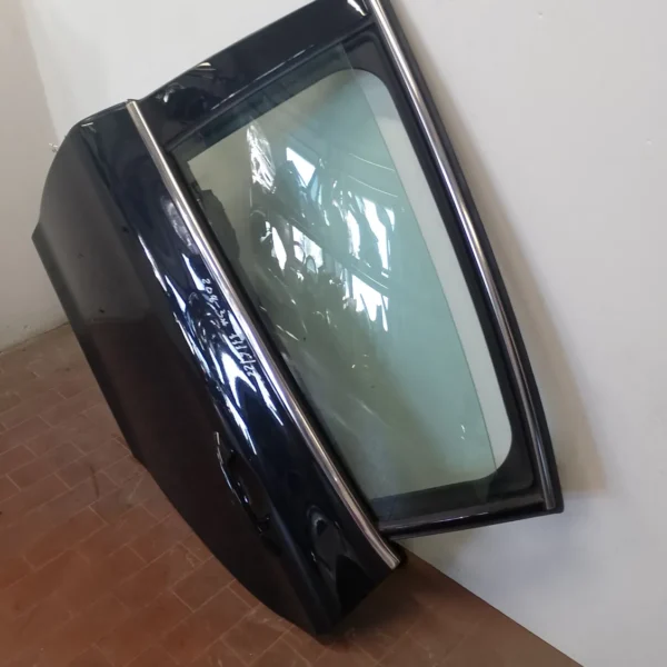 Porta posteriore sinistra Peugeot 208 (2015 – 2020) 1.2 81 KW benzina 9671907580 HN01