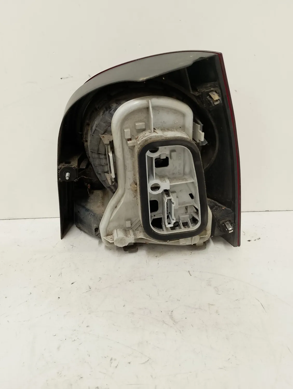 Faro posteriore sinistro Volkswagen Polo (2005 – oggi) 1.2 47 KW benzina 6Q6945095AB BME