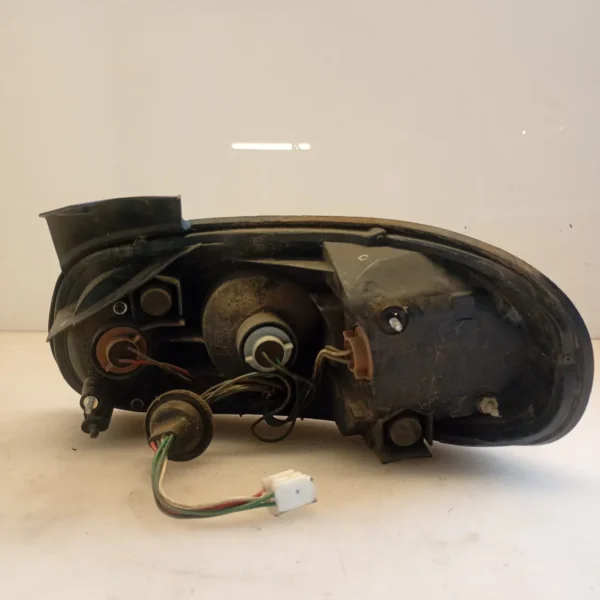 Faro posteriore sinistro Mazda Mx-5 (1990 – 2006) 1.6 81 KW benzina NC8251160 B6