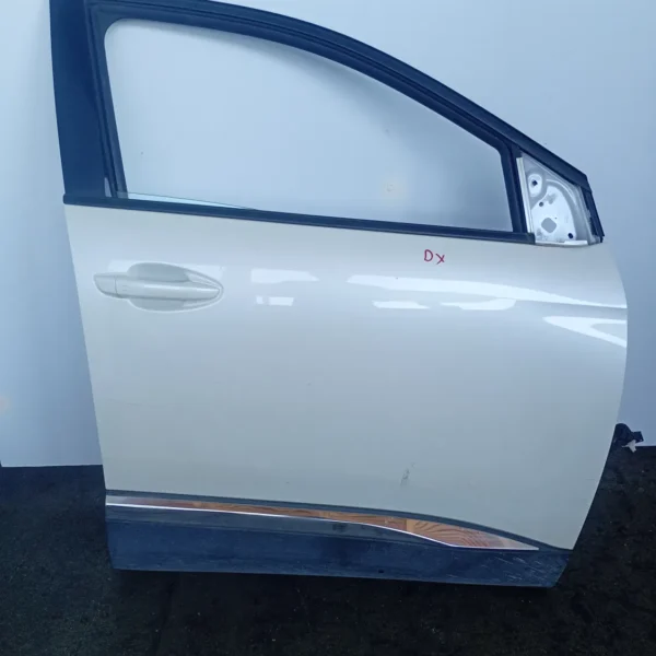 Porta anteriore destra Peugeot 3008 (2016 – 2021) 1.5 96 KW diesel 9812306280 YH01