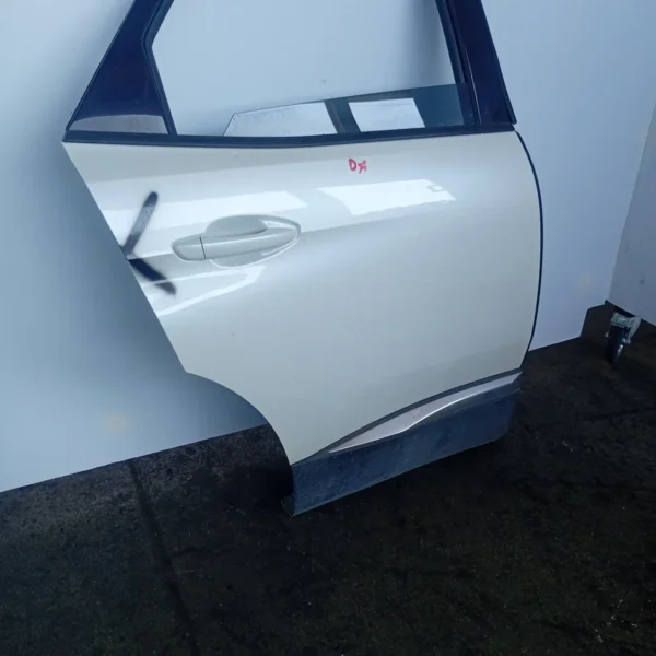 Porta posteriore destra Peugeot 3008 (2016 – 2021) 1.5 96 KW diesel 9812317080 YH01