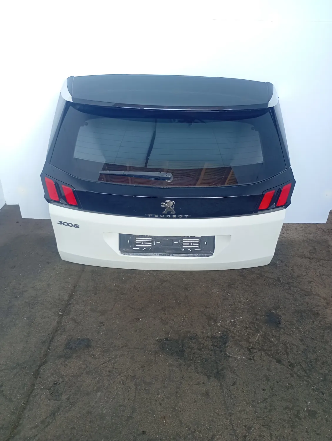 Portellone post. Peugeot 3008 (2016 – 2021) 1.5 96 KW diesel 1617409480 YH01
