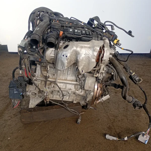 Motore completo Peugeot 3008 (2016 – 2021) 1.5 96 KW diesel YH01