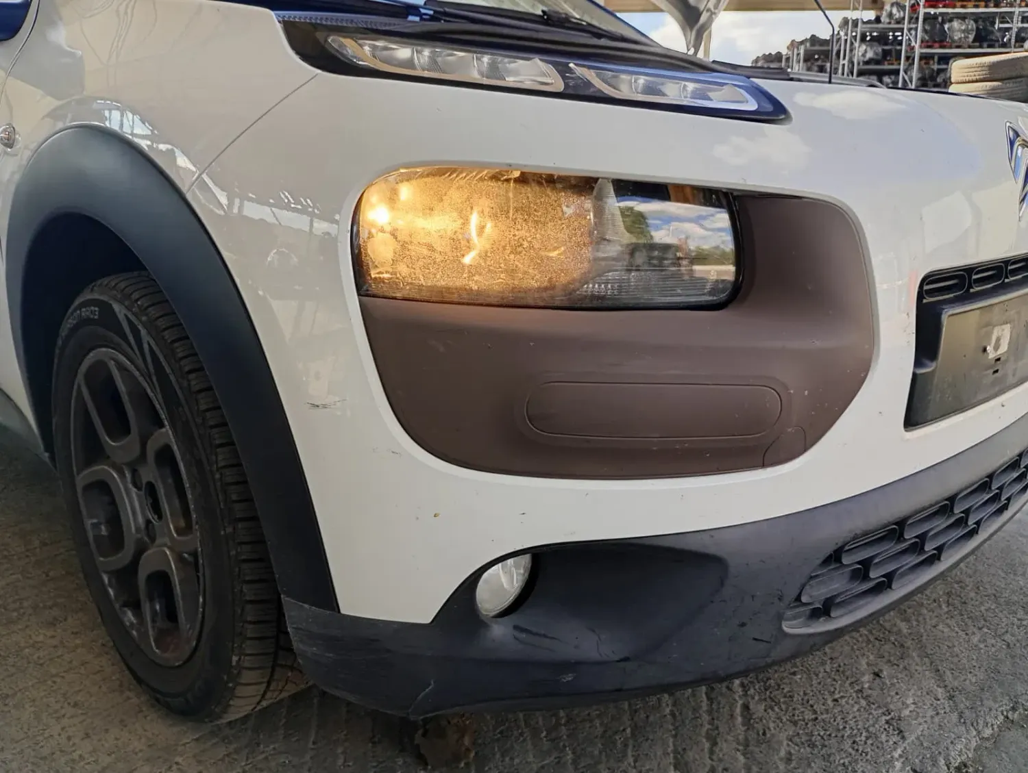 Paraurti anteriore Citroen C4 Cactus (2014 – 2019) 1.6 73 KW diesel 1611364880 BH02