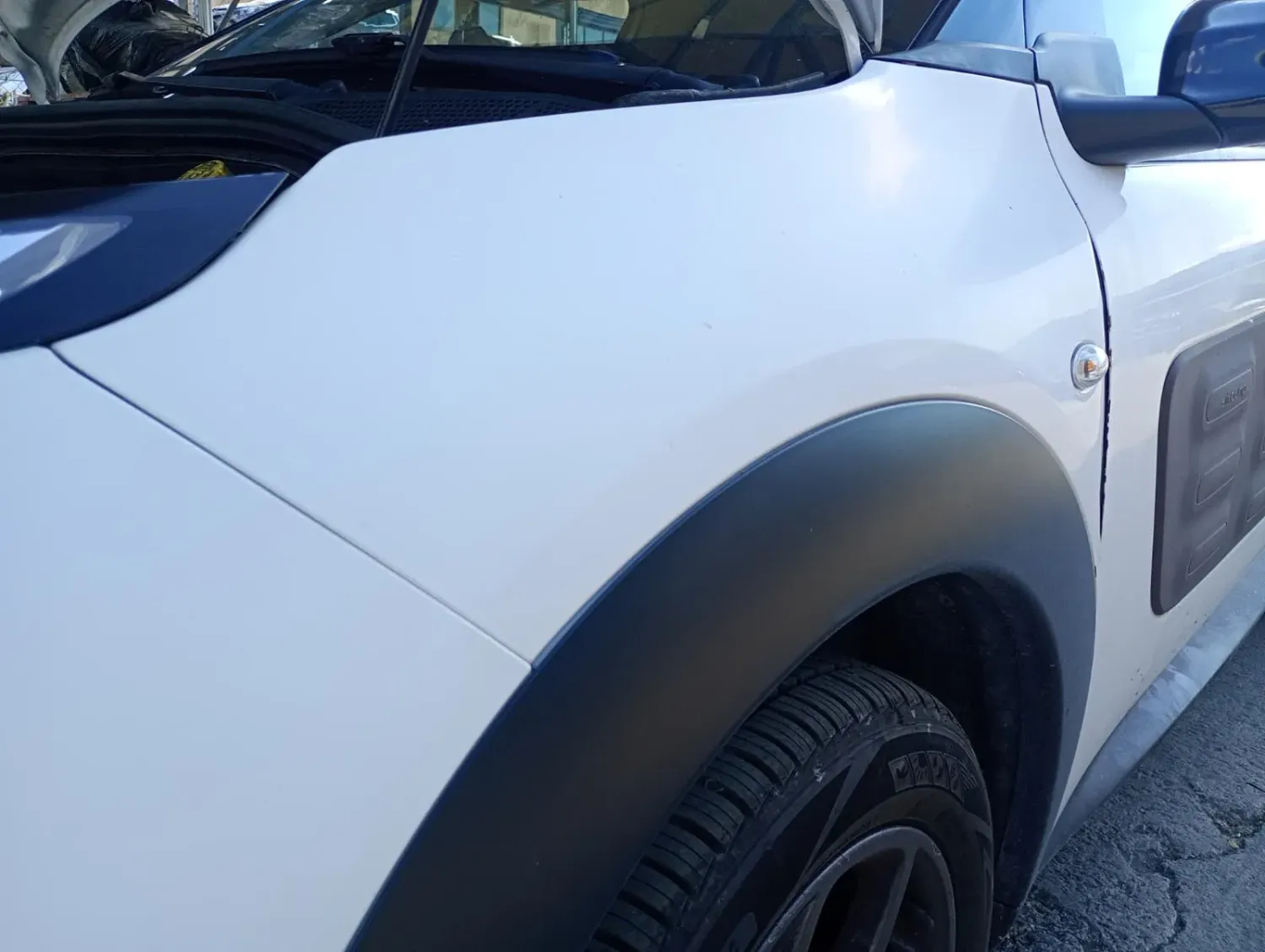 Parafango anteriore sinistro Citroen C4 Cactus (2014 – 2019) 1.6 73 KW diesel 9801112580 BH02