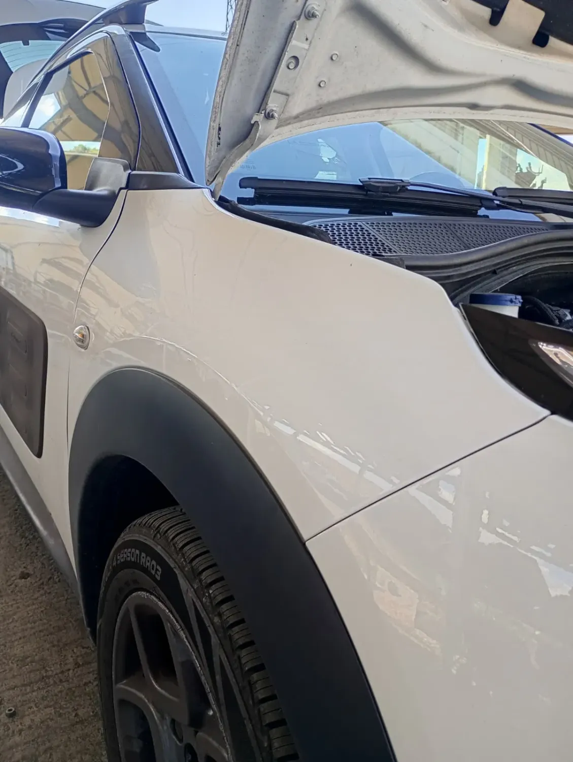 Parafango anteriore destro Citroen C4 Cactus (2014 – 2019) 1.6 73 KW diesel 9801112080 BH02