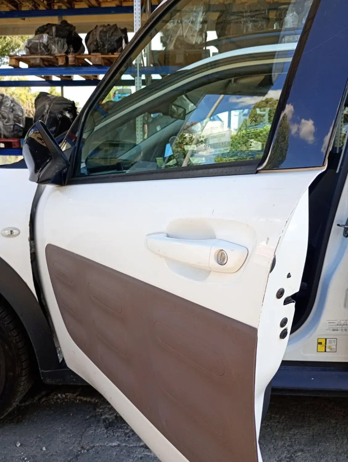 Porta anteriore sinistra Citroen C4 Cactus (2014 – 2019) 1.6 73 KW diesel 9801012980 BH02