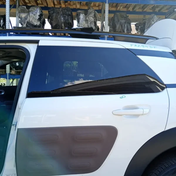 Porta posteriore sinistra Citroen C4 Cactus (2014 – 2019) 1.6 73 KW diesel 9801219180 BH02