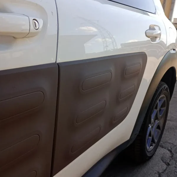 Porta posteriore sinistra Citroen C4 Cactus (2014 – 2019) 1.6 73 KW diesel 9801219180 BH02