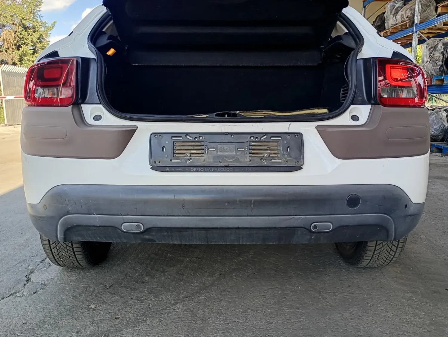 Paraurti posteriore Citroen C4 Cactus (2014 – 2019) 1.6 73 KW diesel 1611428480 BH02