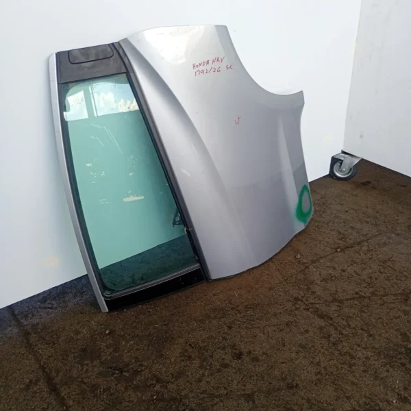 Porta posteriore sinistra Honda Hr-v 2a Serie (2015 – 2021) 1.6 88 KW diesel 67550T8MG00ZZ N16A3