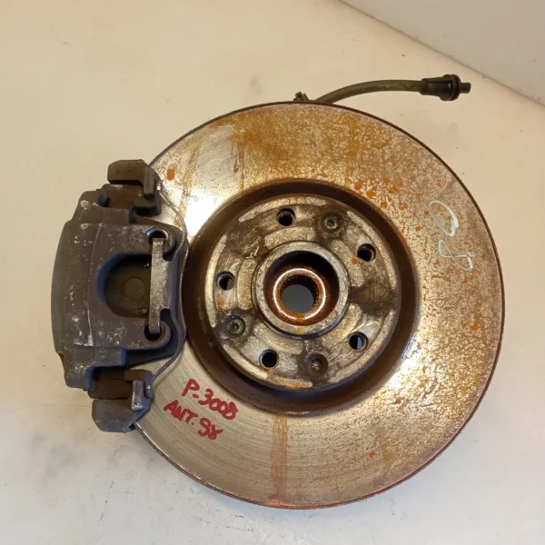 Mozzo anteriore sinistro Peugeot 3008 (2016 – 2021) 1.5 96 KW diesel 9670367680 YH01