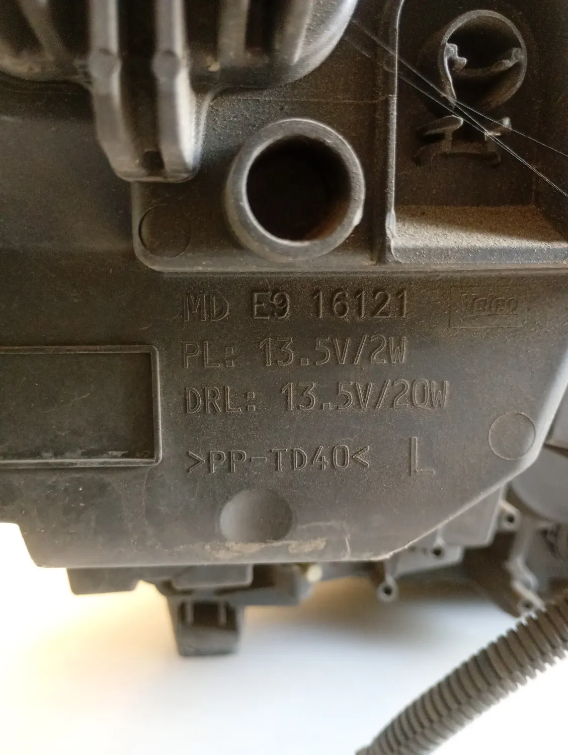 Faro ant. sinistro Peugeot 3008 (2016 – 2021) 1.5 96 KW diesel 1616878580 YH01