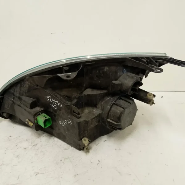Faro ant. destro Ford Fiesta (2002 – 2005) 1.4 50 KW diesel 1415694 F6JA