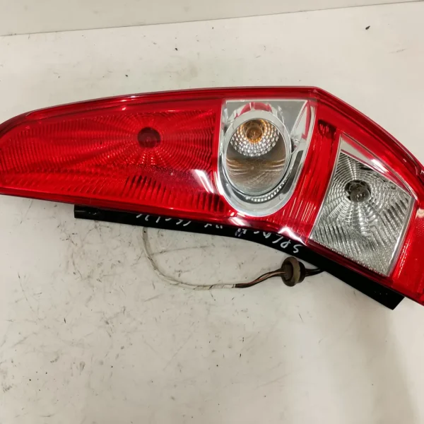 Faro posteriore destro Suzuki Splash (2008 – 2015) 1.0 48 KW benzina 3565051K00000 K10B