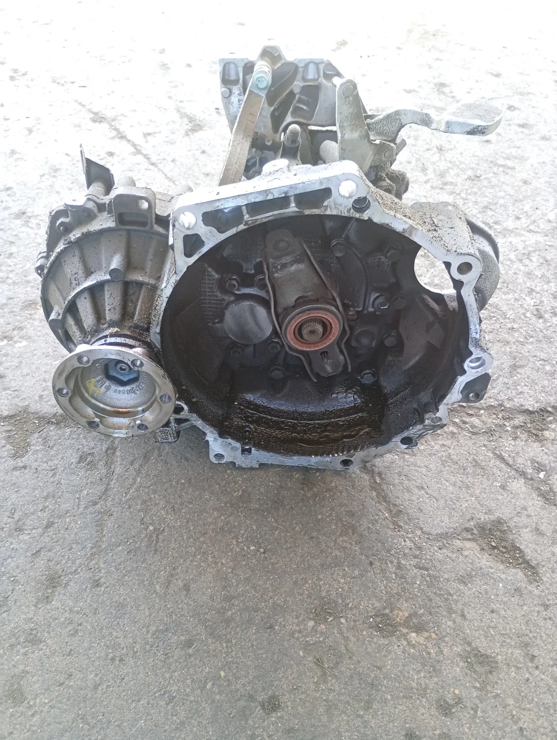 Cambio completo Volkswagen Caddy (2004 – 2010) 1.9 55 KW diesel 0A4300045G BSU