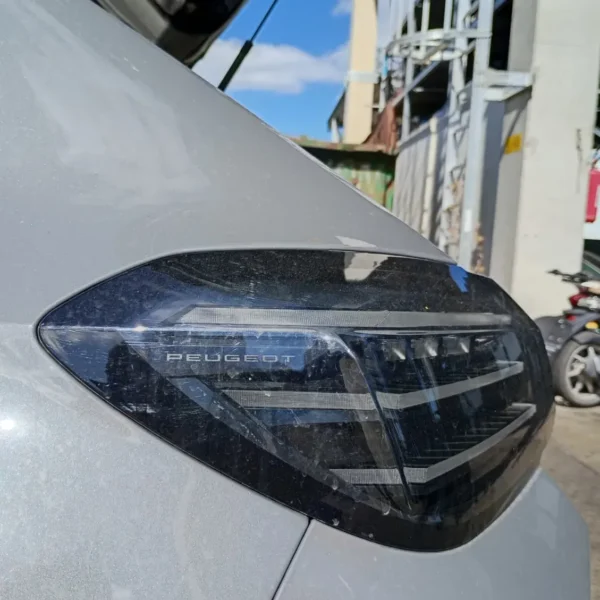 Faro posteriore sinistro Peugeot 208 (2023 – oggi) 1.2 74 KW benzina 9851062980 HN05