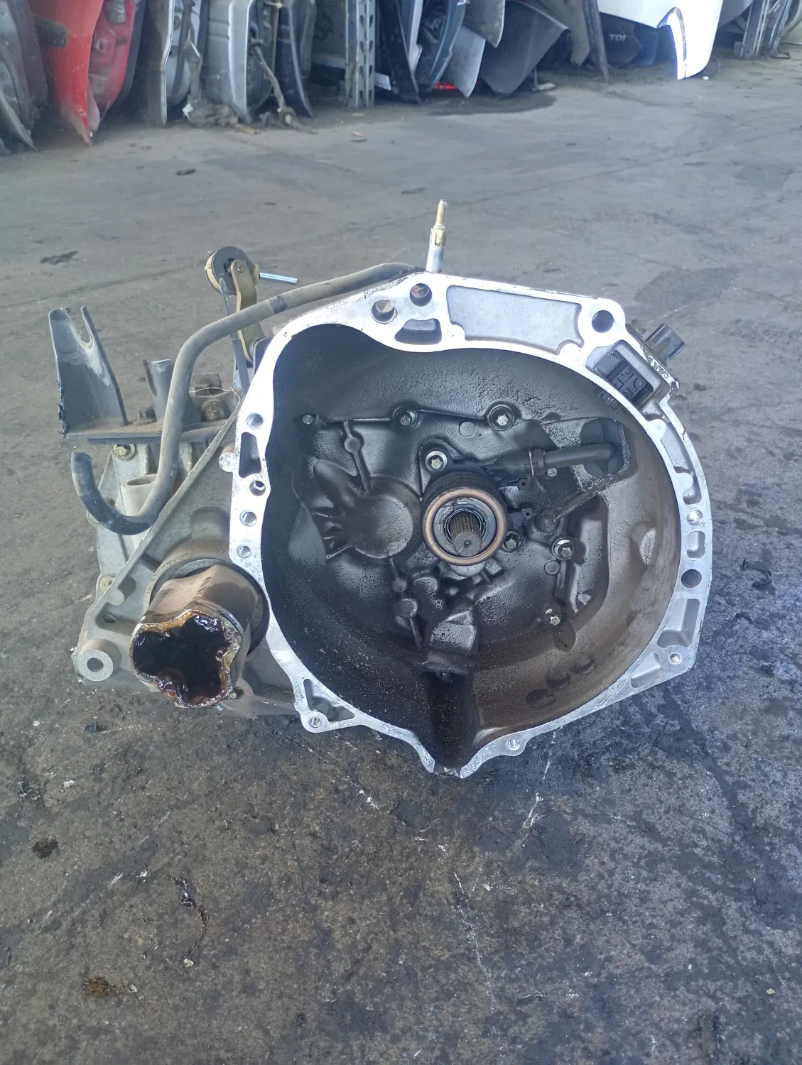 Cambio completo Nissan Micra (2002 – 2006) 1.0 48 KW benzina 32010AX601 CR10