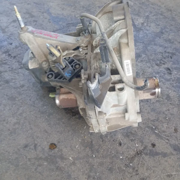 Cambio completo Nissan Micra (2002 – 2006) 1.0 48 KW benzina 32010AX601 CR10