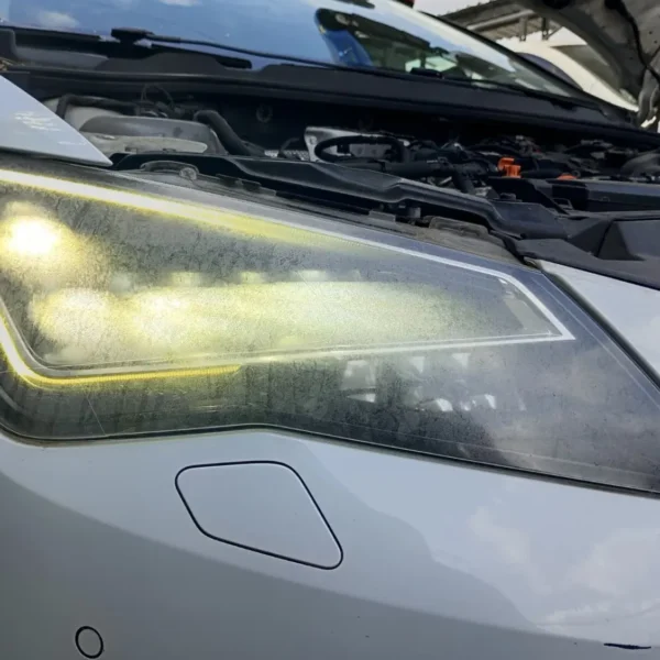 Faro ant. destro Seat Leon (2012 – 2017) 1.6 77 KW diesel 5F1941008E CLH