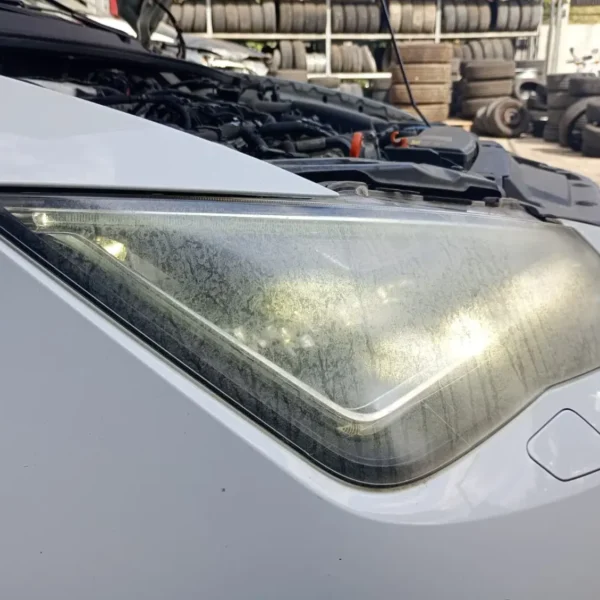 Faro ant. destro Seat Leon (2012 – 2017) 1.6 77 KW diesel 5F1941008E CLH